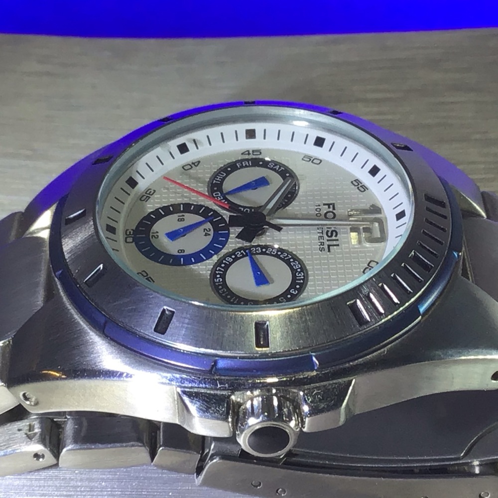 Fossil Multifunction - image 1